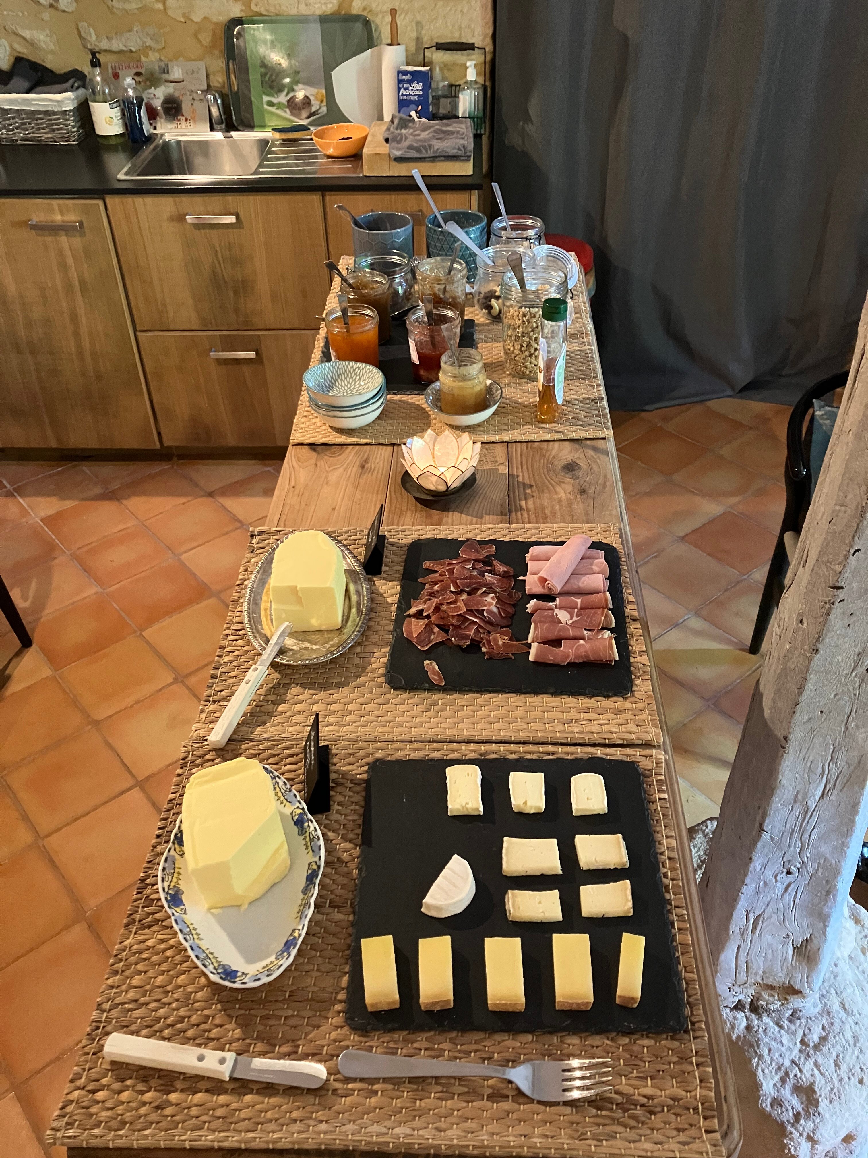 La Tour de Cause B&B-餐饮