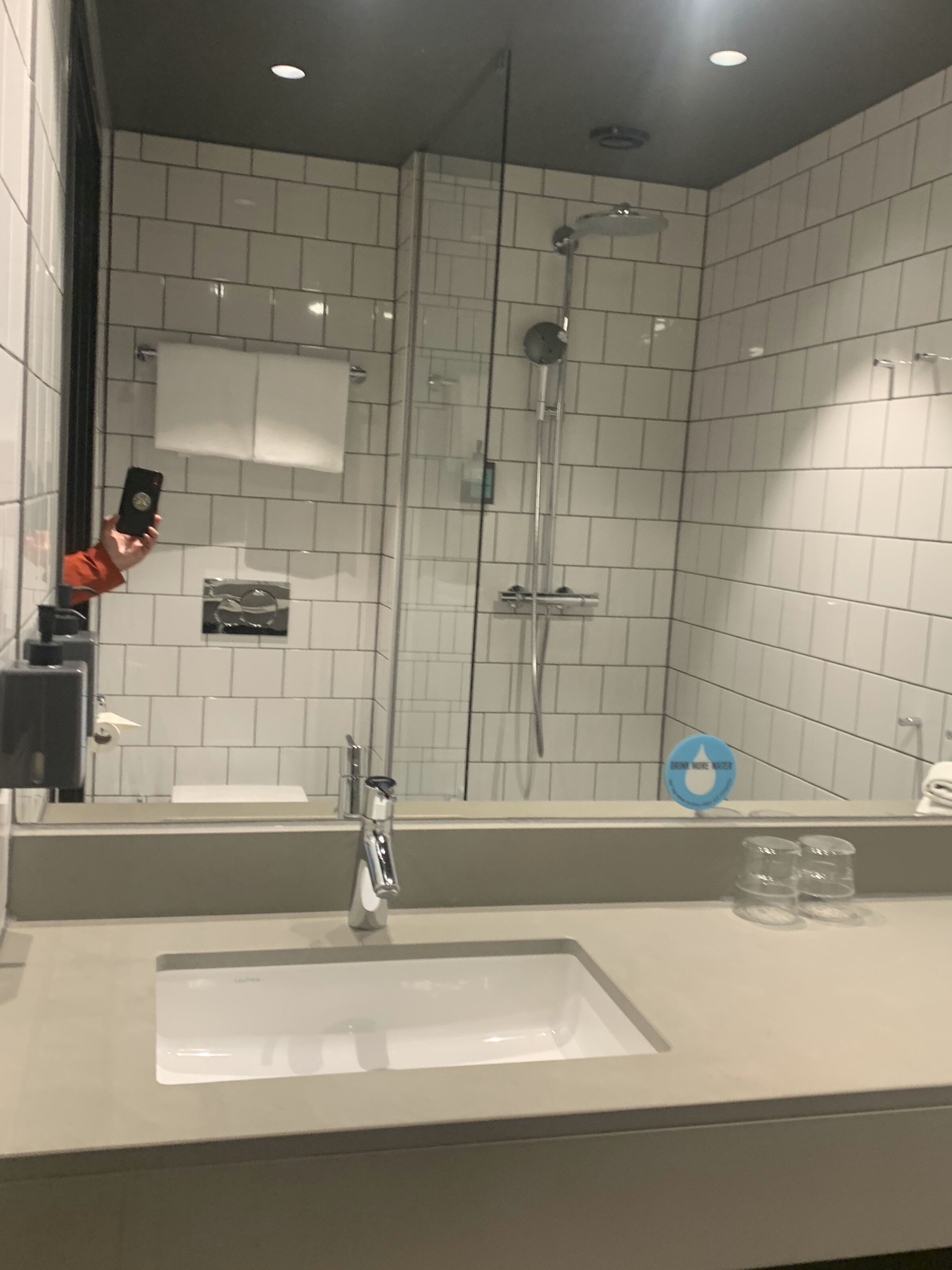 Comfort Hotel Arlanda Airport Terminal-浴室