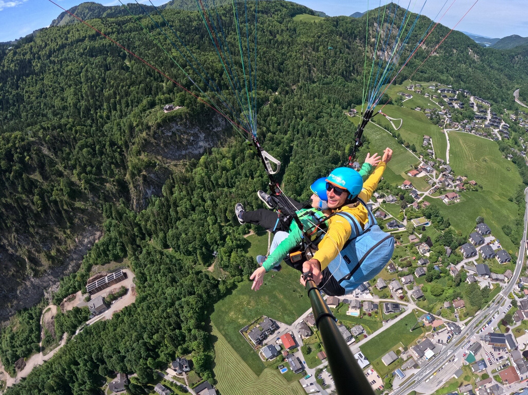 FlyTandem Paragliding景点图片