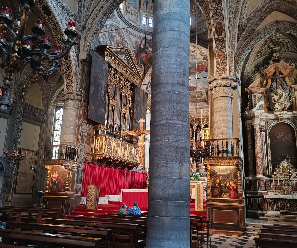 Duomo Santa Maria Annunziata-萨罗必去景点