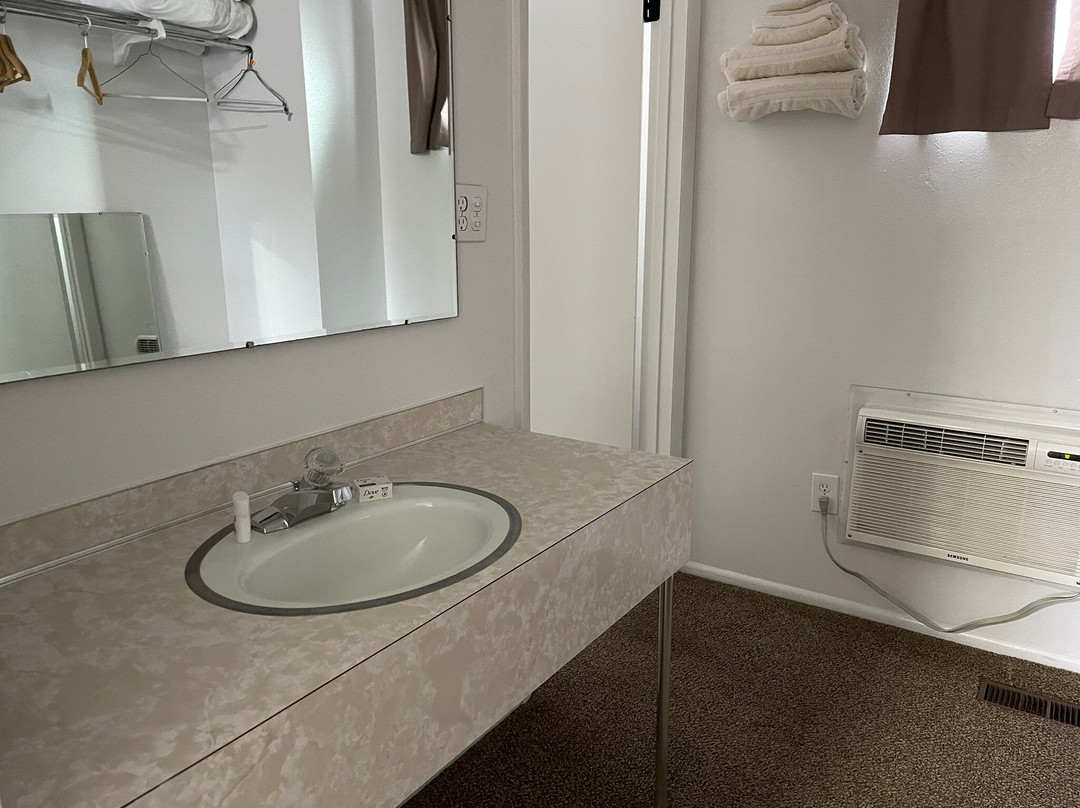 Fossil Butte Motel主图