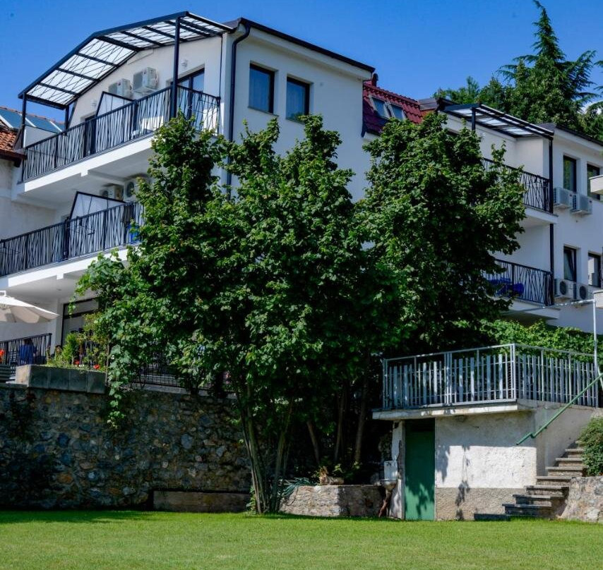 Villa Sandra Lagadin