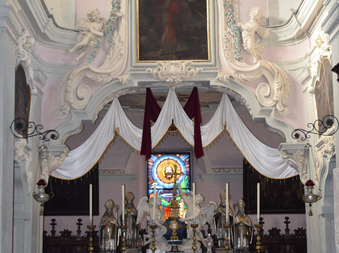 Chiesa di San Pietro al Rosario-诺瓦拉必去景点