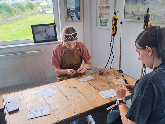 Kelpy Jewellery Workshops-圣艾维斯必去景点