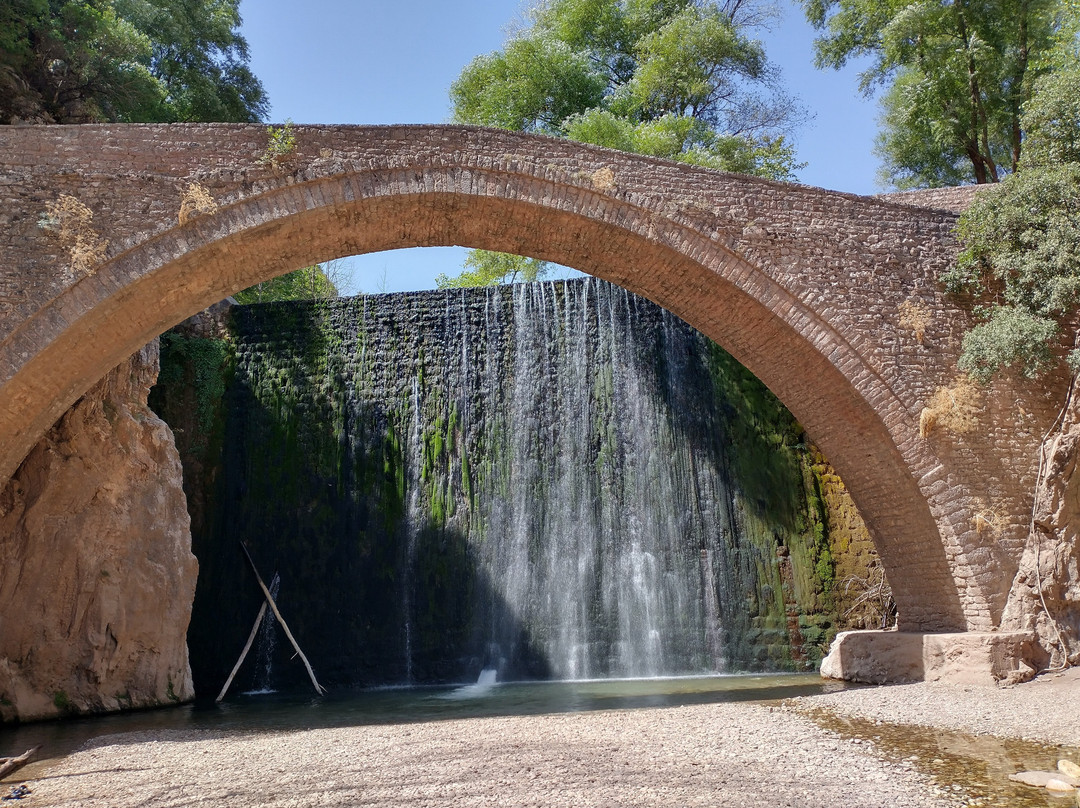 Palaiokarya’s Stone Bridge-Trikala必去景点