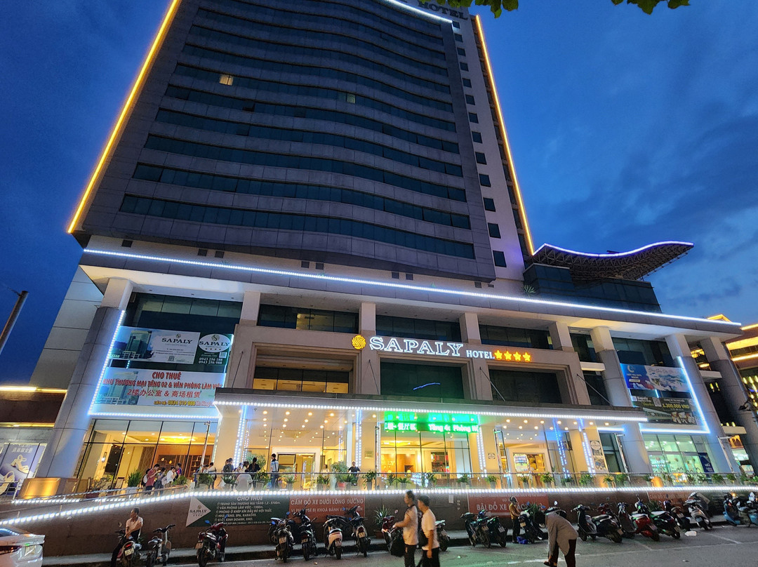 老街瑞雅酒店主图