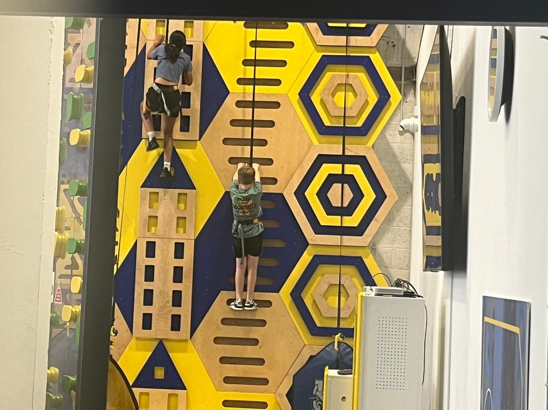 Rock Up Walton-on-Thames-Walton-On-Thames必去景点