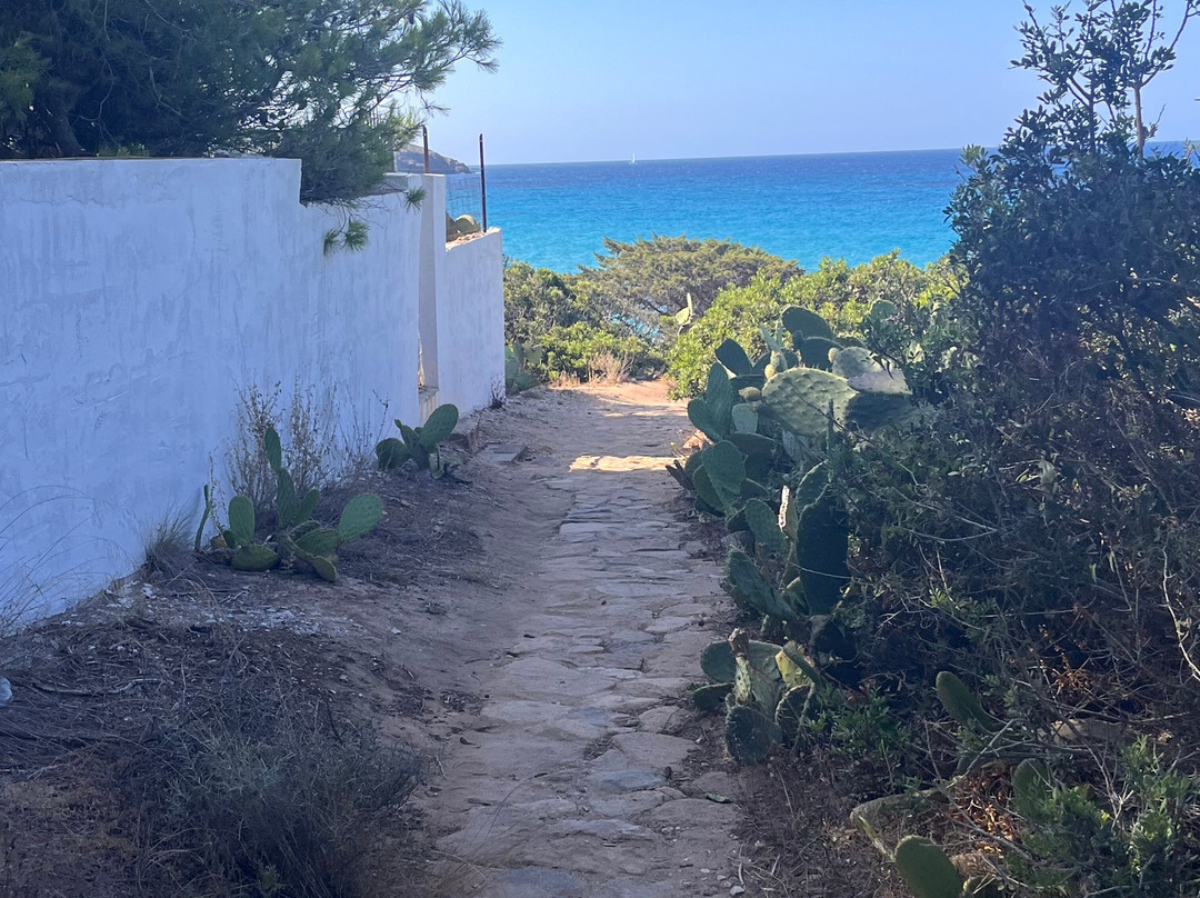 Spiaggia di Portu Pineddu-Porto Pino必去景点