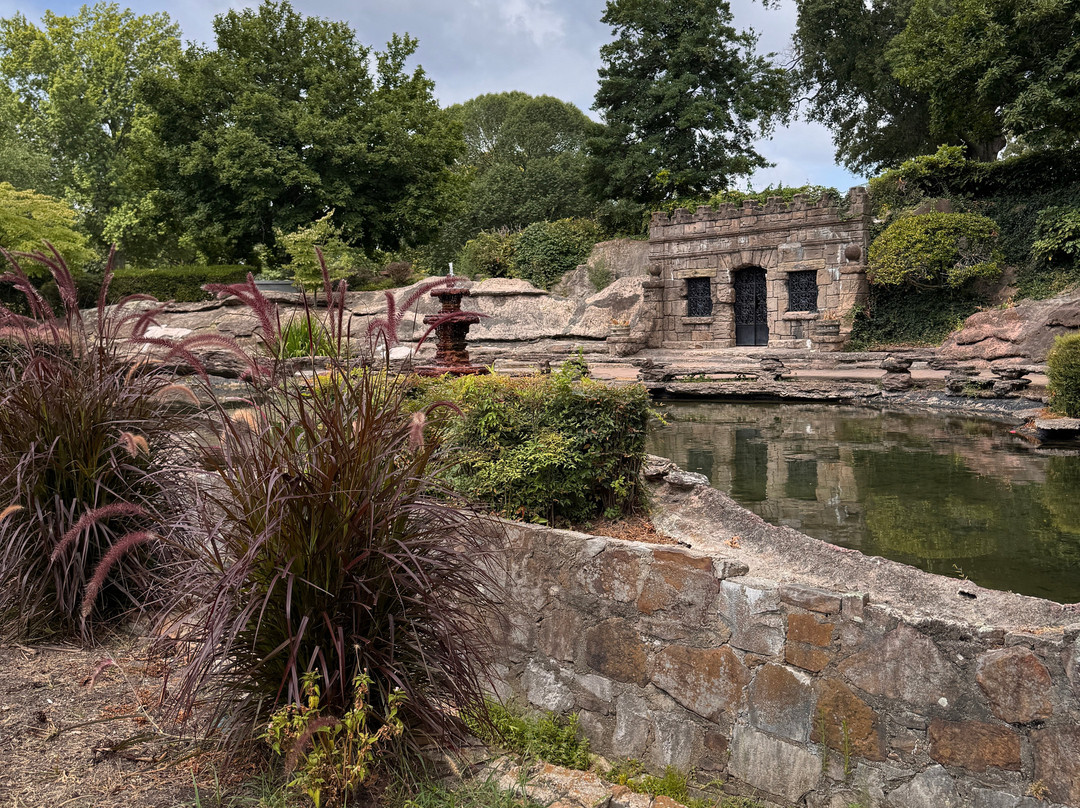 Crystal Shrine Grotto-孟菲斯必去景点