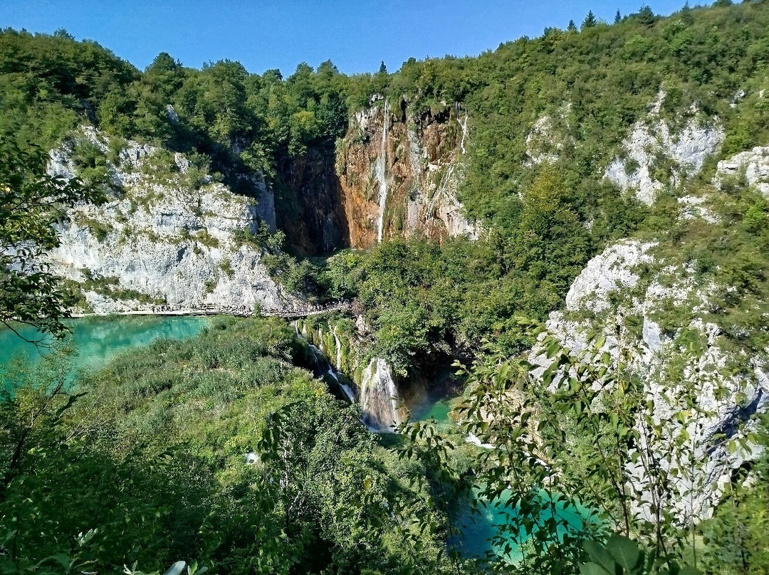 Veliki Slap-十六湖国家公园必去景点
