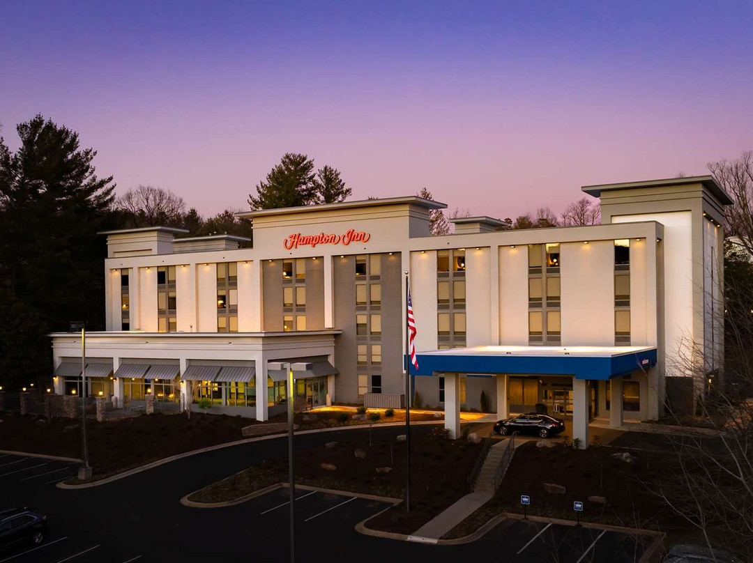 阿什维尔隧道大道希尔顿恒庭酒店