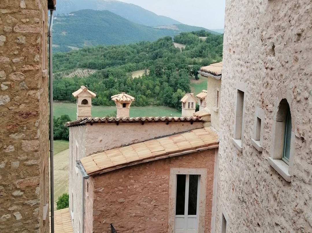 Castello di Postignano-Sellano必去景点