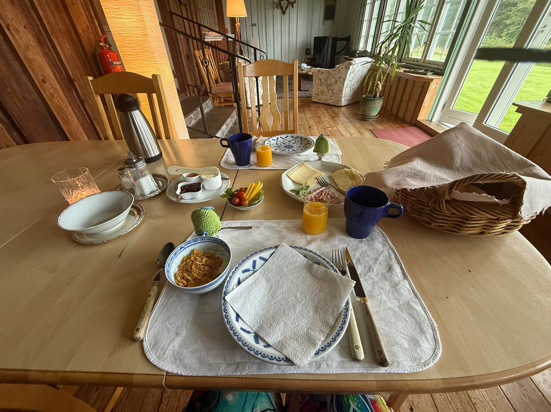 图什比郊外小屋主图