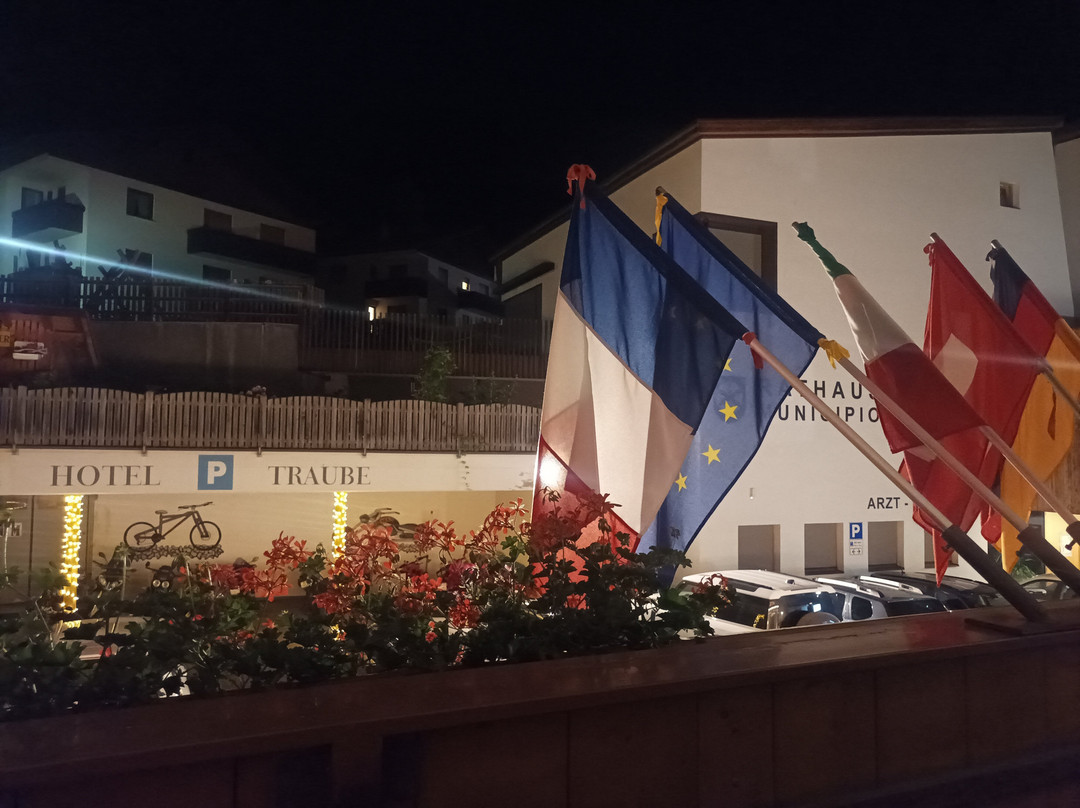 特劳伯餐厅酒店主图