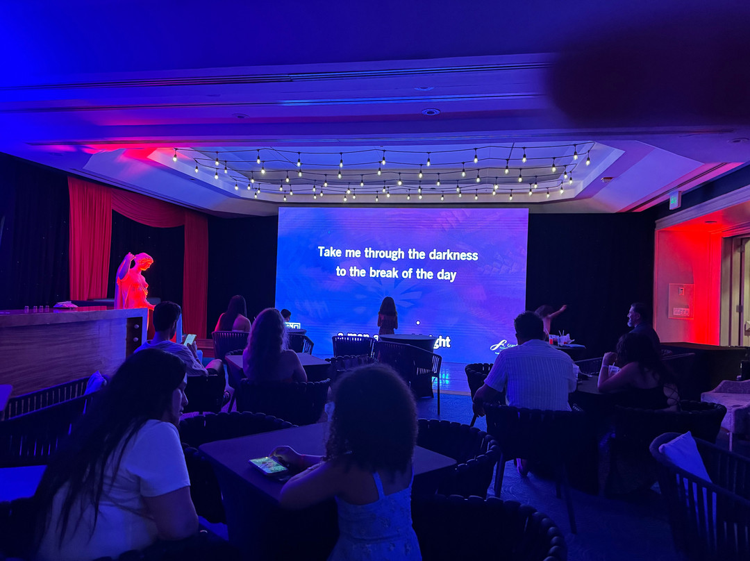 大美洲庆典珊瑚海滩酒店主图