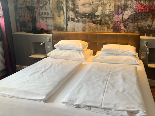 威赫绍夫酒店主图