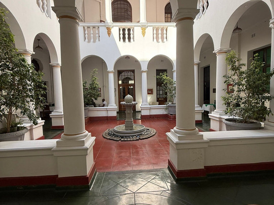 The Bulawayo Club主图