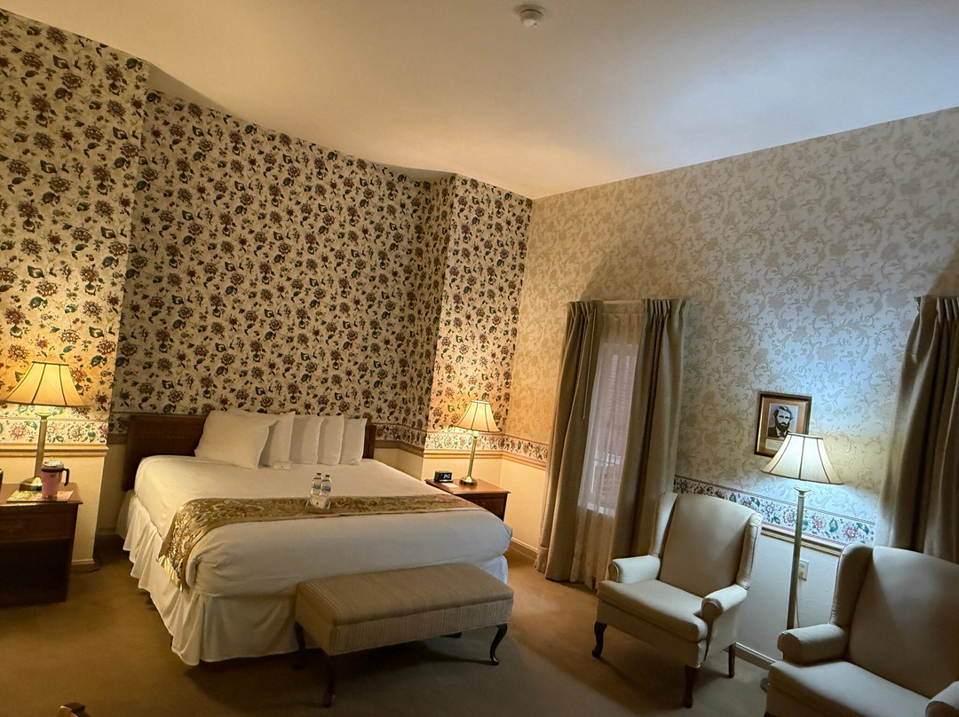 DeSoto House Hotel主图