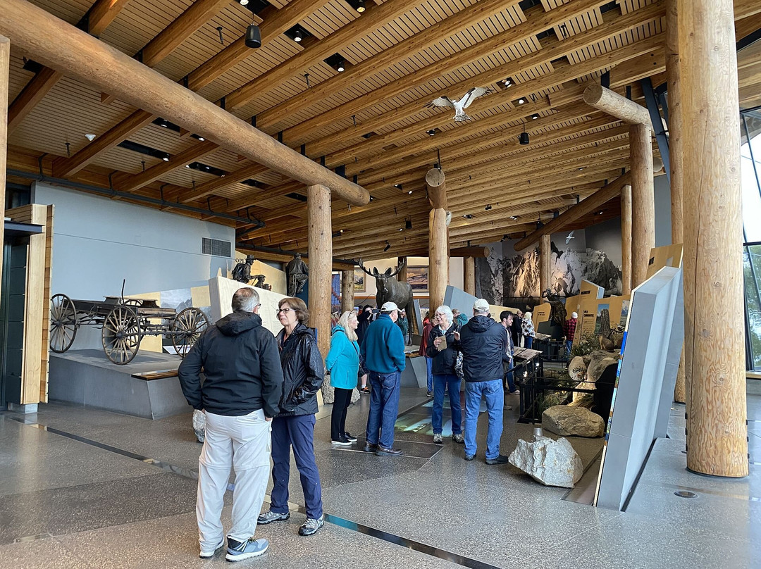 Craig Thomas Discovery & Visitor Center in Moose-大提顿国家公园必去景点
