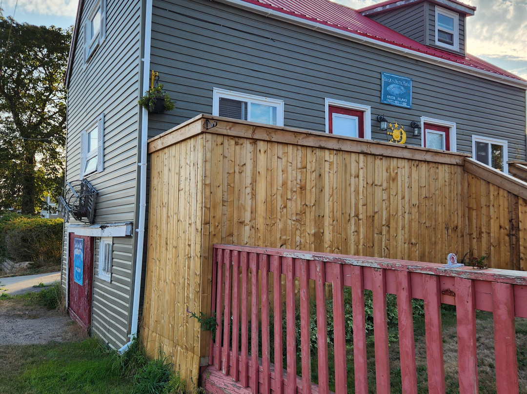 Dock & Doze Motel主图