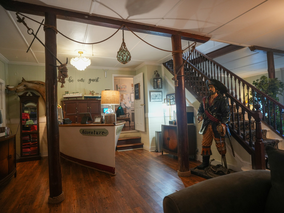 Blackbeard's Lodge主图