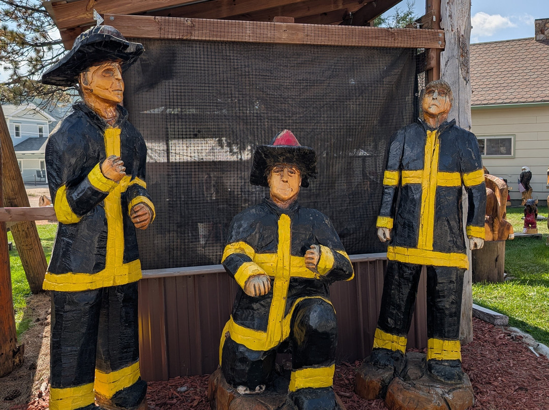 Dahl's Chainsaw Art-基斯通必去景点