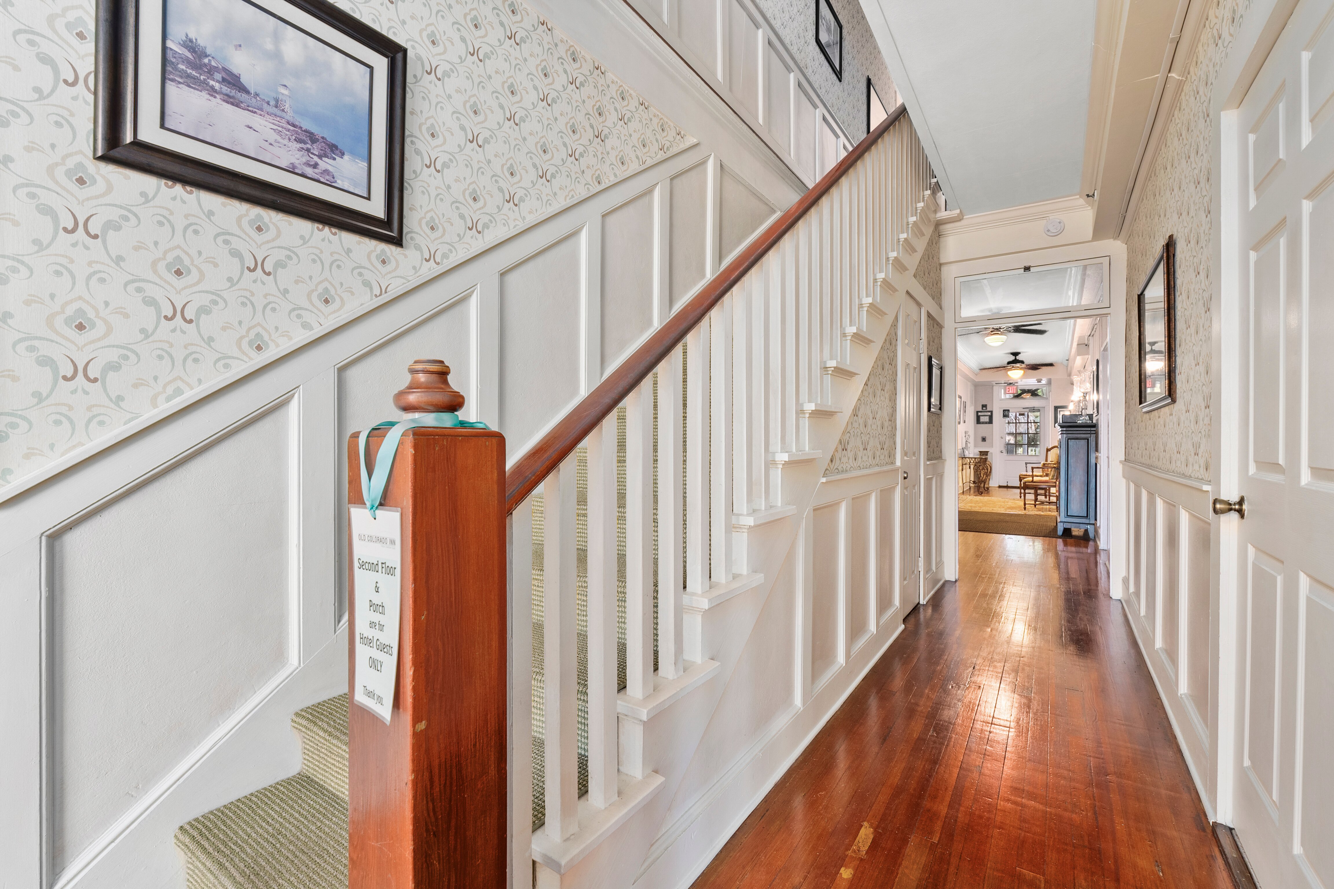 Old Colorado Inn-浴室