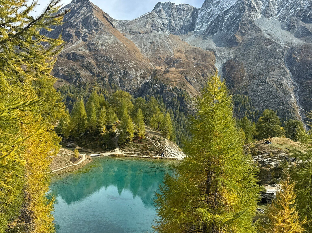 Lac Bleu-Arolla必去景点