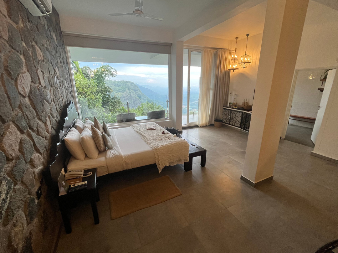 Hills & Hues Resorts Thekkady主图