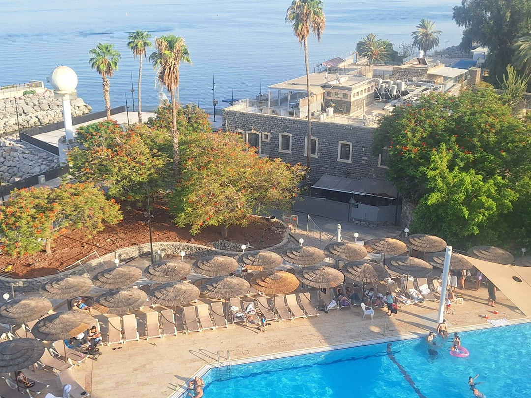 莱昂纳多广场太巴列酒店主图