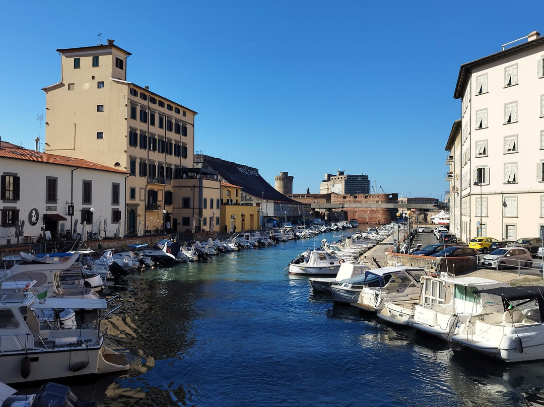Venezia Nuova-里窝那必去景点