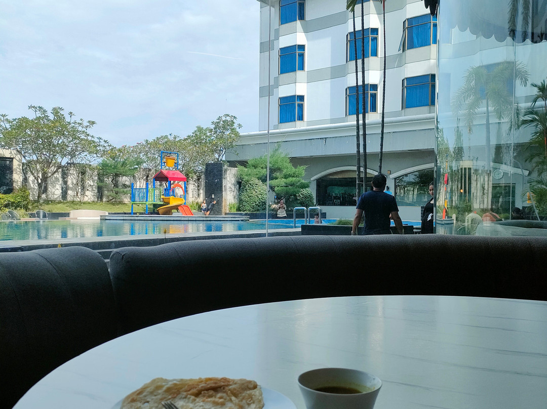 北干巴鲁加特拉大酒店主图