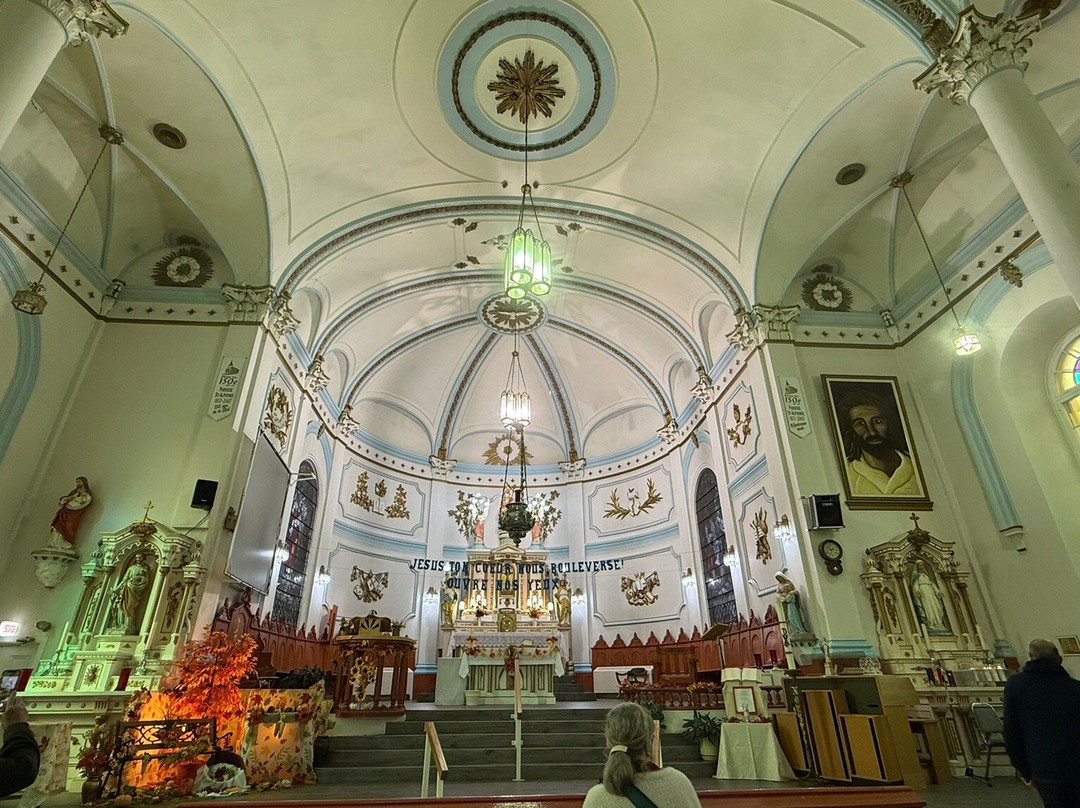 Paroisse St-Alphonse-La Baie必去景点