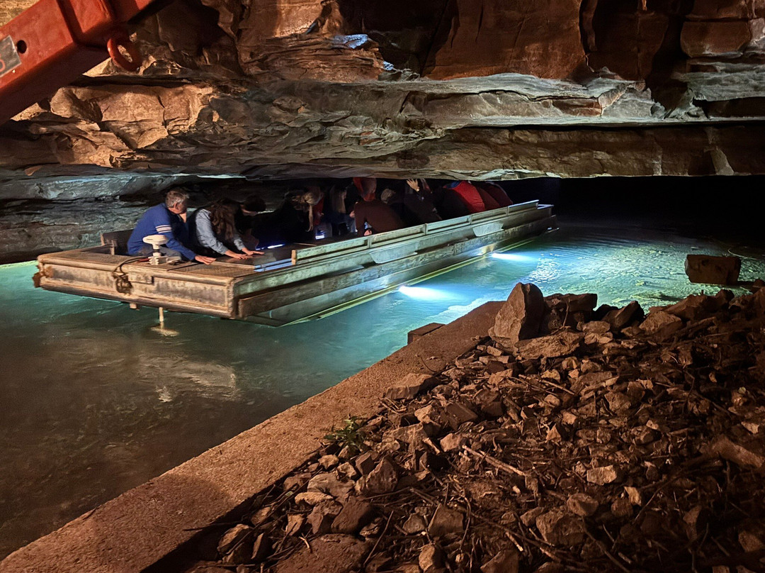 Lost River Cave-鲍灵格林必去景点