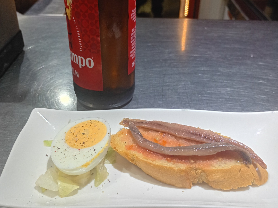 Bar El Tapeo-Huelma必去景点