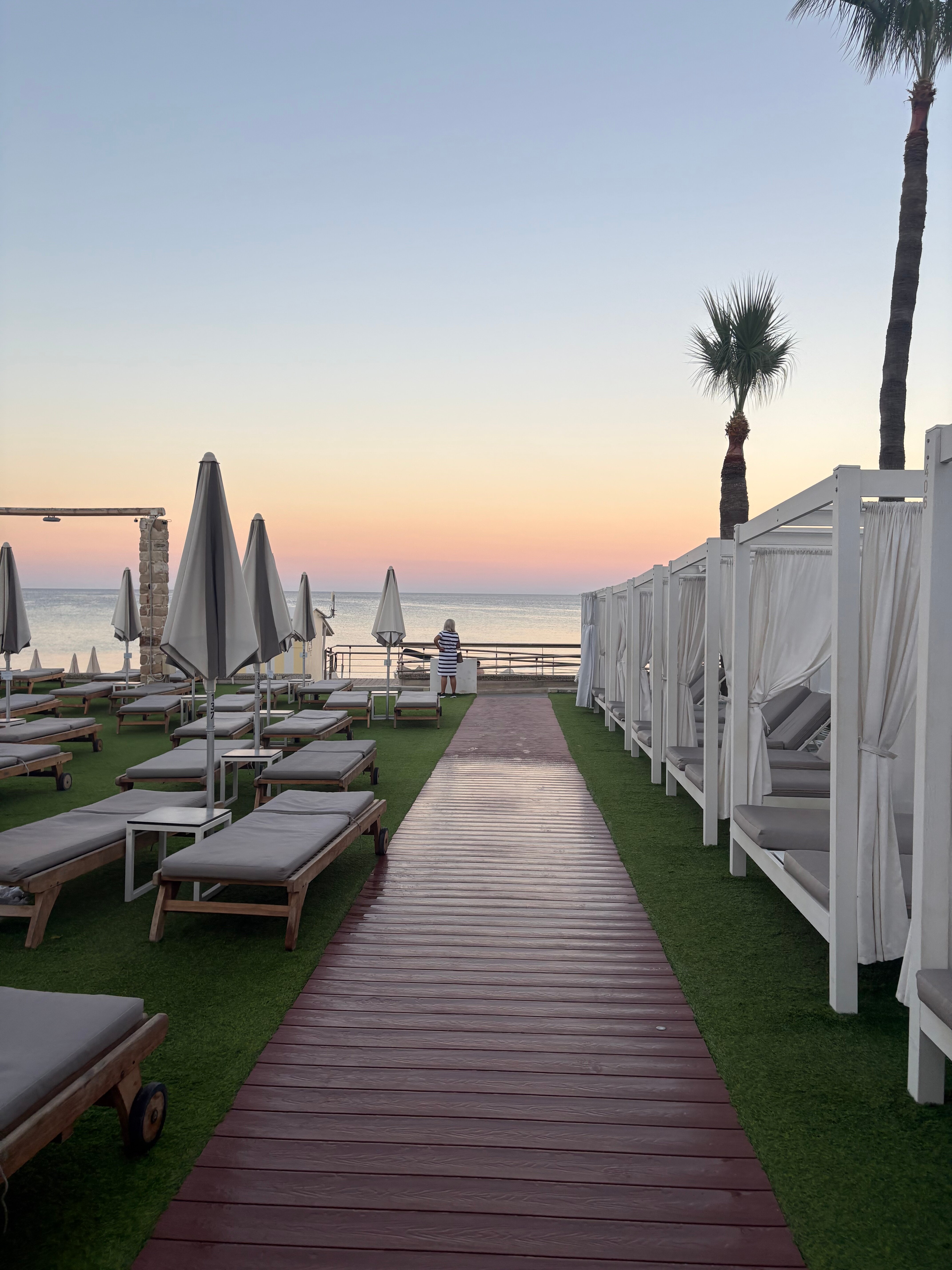 Flamingo Paradise Beach Hotel-官方