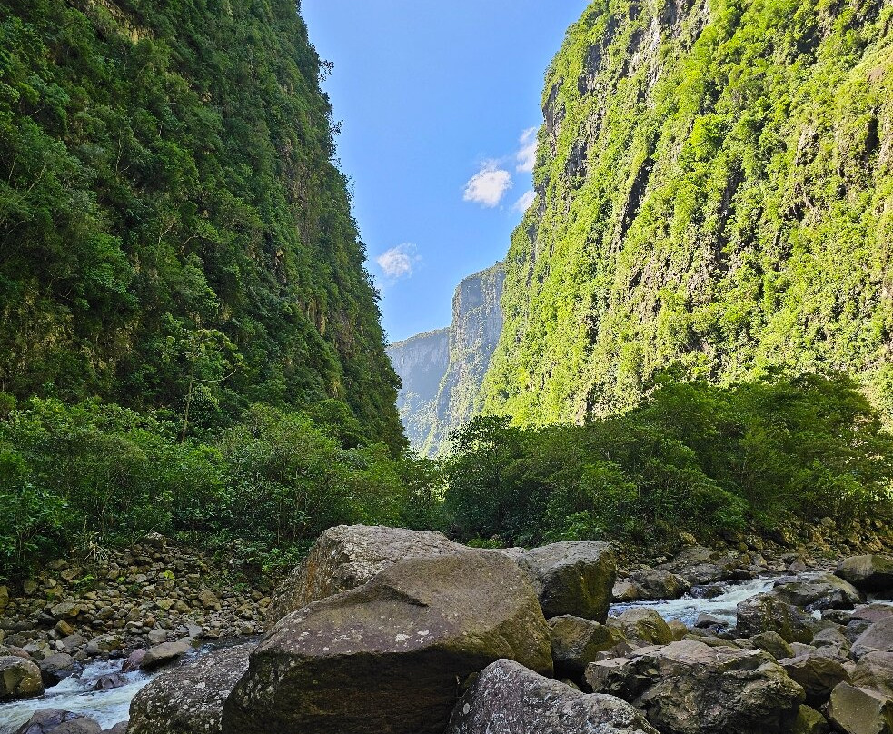 Trilha Do Rio Do Boi-Praia Grande必去景点