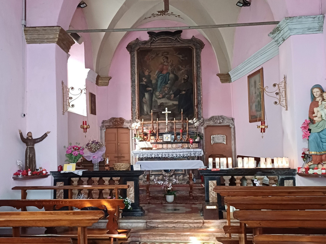 Chiesa SS Francesco Saverio e Domenico-Pusiano必去景点