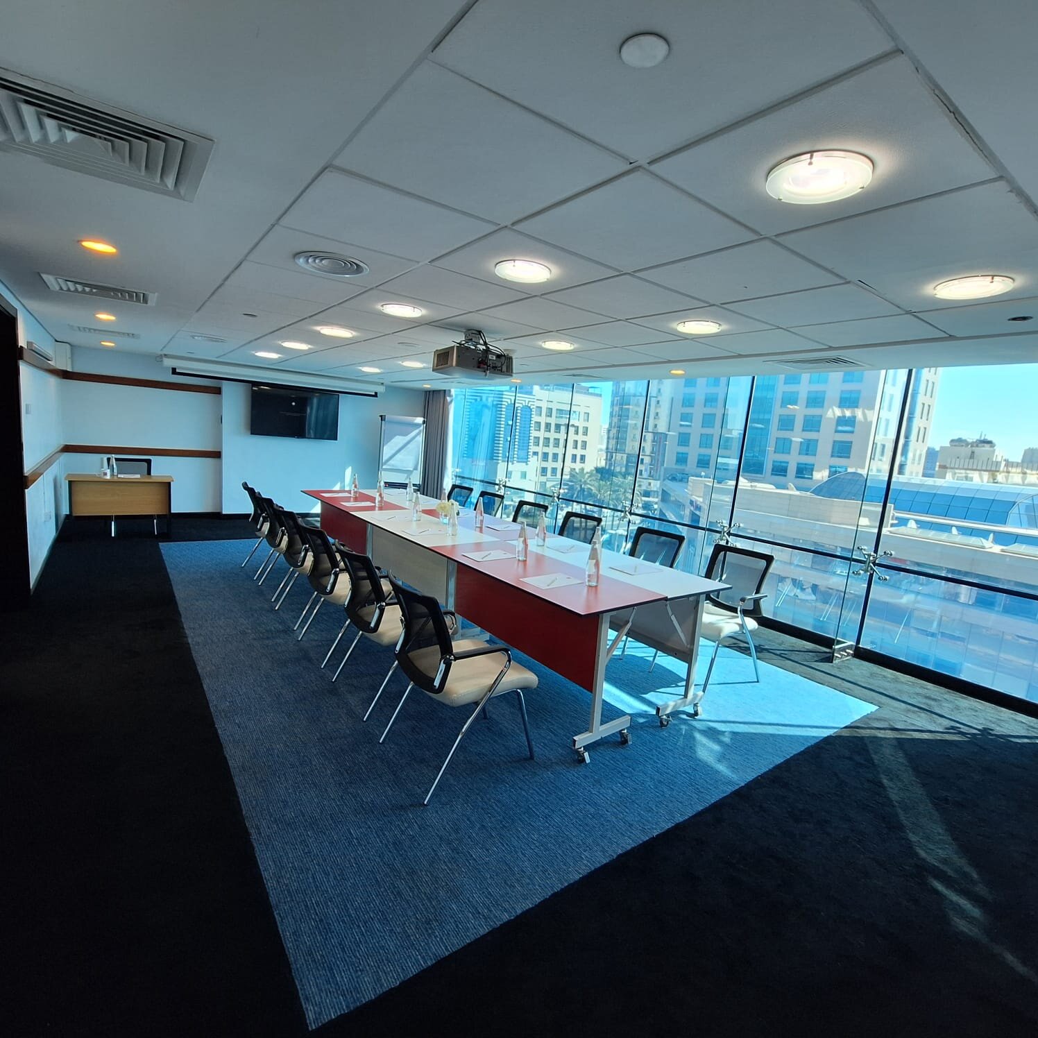 宜必思科威特塞勒米耶酒店-商务中心/多功能厅