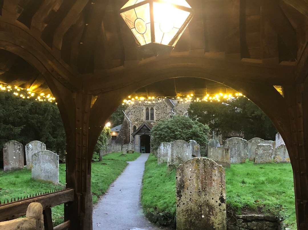 St. James's Church-Shere必去景点