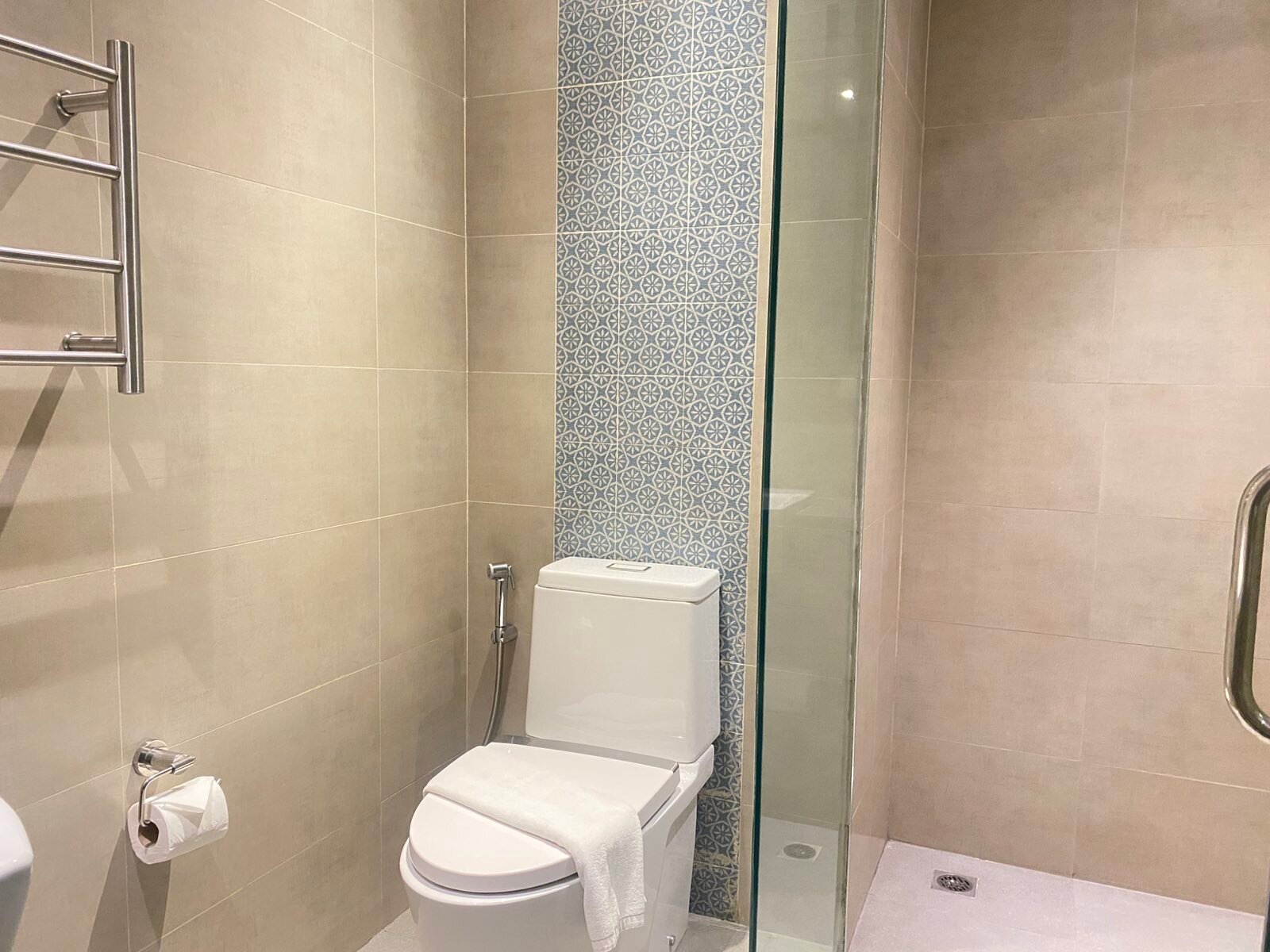 Ferra Hotel And Garden Suites-浴室