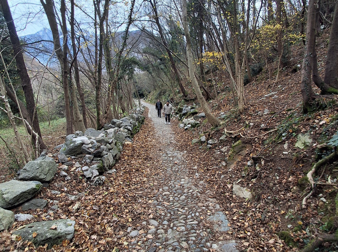 Abbazia San Pietro al Monte-Civate必去景点