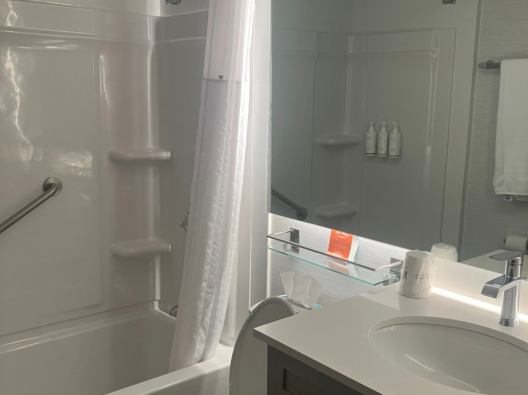 Howard Johnson by Wyndham Middletown Newport Area主图