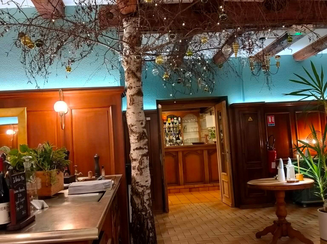 Hôtel-restaurant A L'arbre Vert主图