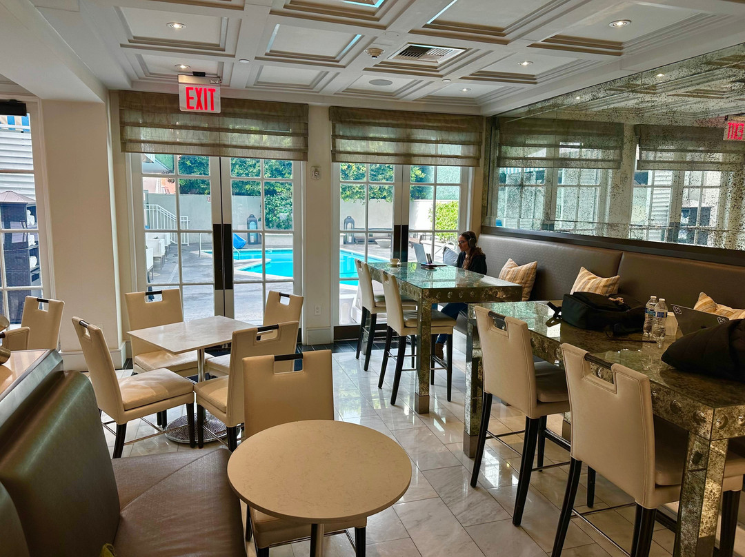 贝弗利山马赛克酒店主图