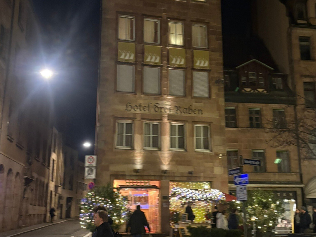 德尔瑞本酒店主图