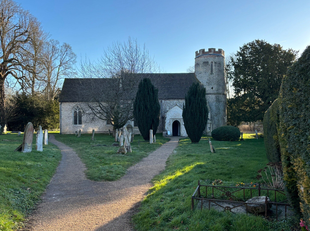 The Three Hills主图