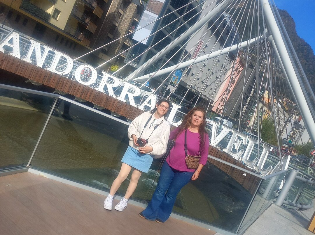 Puente de Paris-安道尔城必去景点