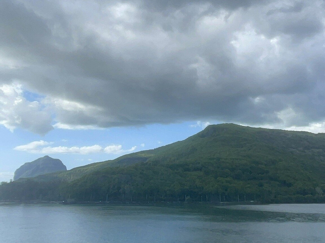 Calypso boat tours Mauritius-蓝湾必去景点