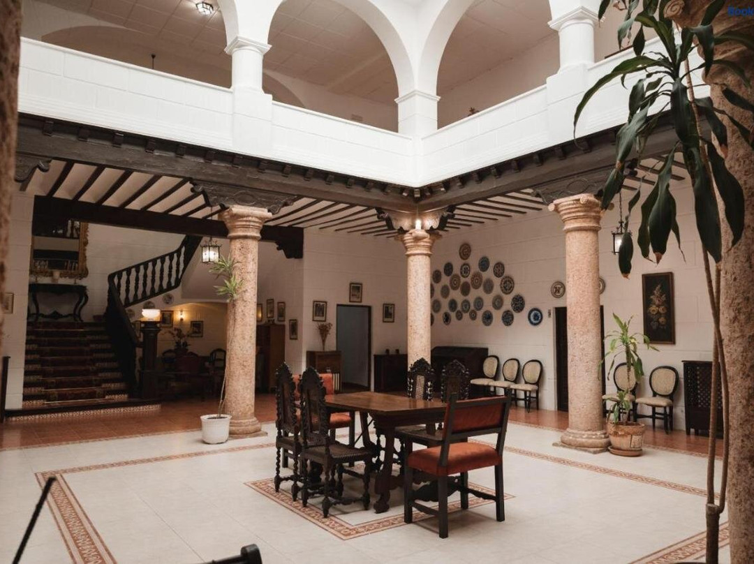 Casa de los Acacio